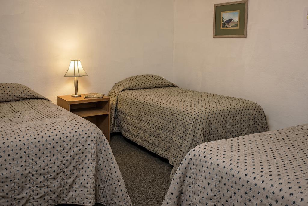 Jnr Hotel Cedarville ภายนอก รูปภาพ